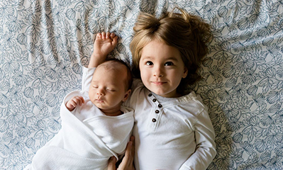 大班育儿嫂介绍新生儿的视力