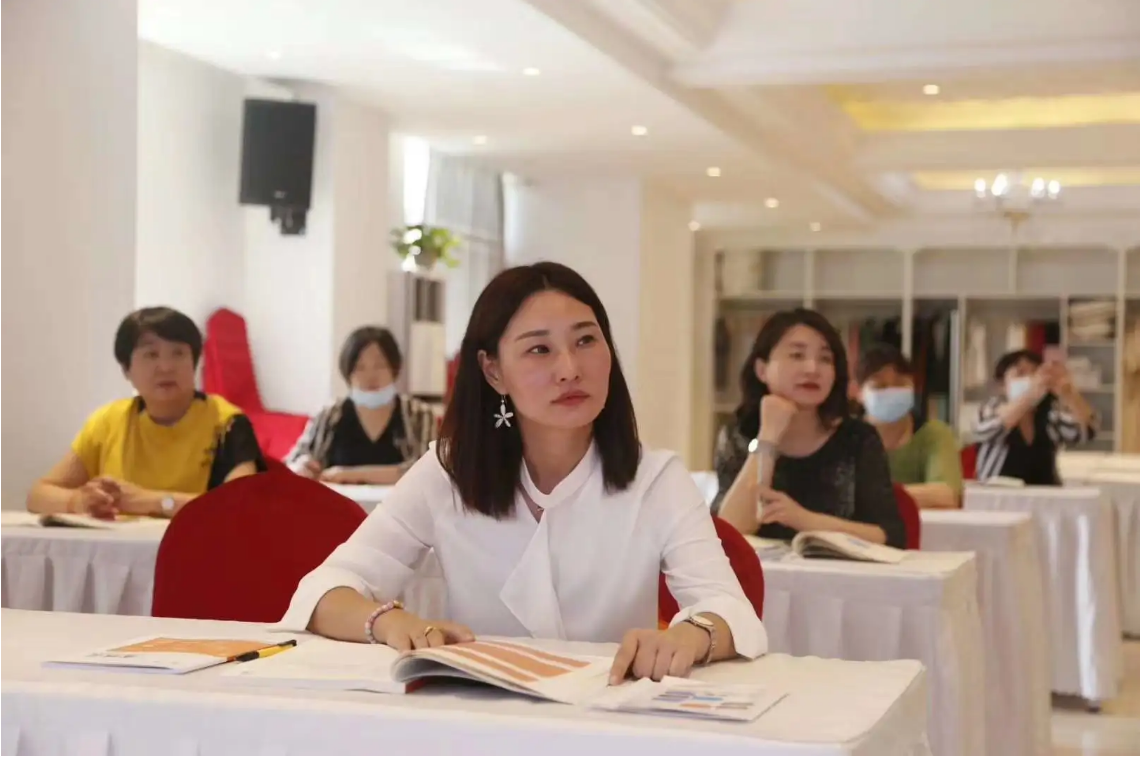 北京育儿嫂带宝宝的重要性!(挑选北京育儿嫂带宝宝有什么好处?)